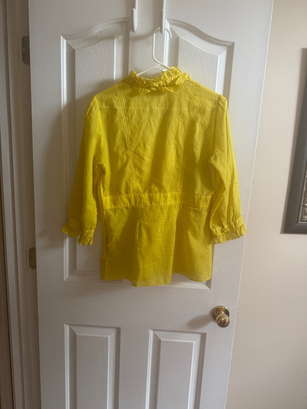 🌸 J. Crew: Yellow Ruffle-Collar Blouse - Picture 8 of 10